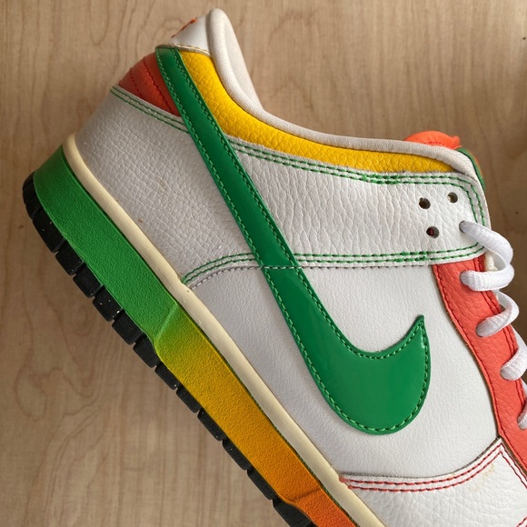 SOLD Nike SB Dunk Low 6.0 “Rasta” - US 11 - Picture 6 of 9